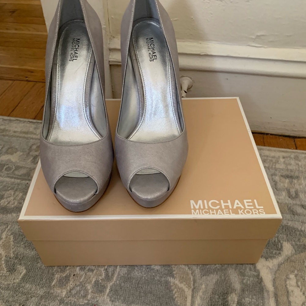 Michael Kors Silver Elegant Peep-Toe Heels